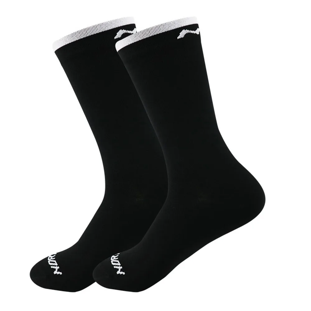 1 pair of  New Solid Color  Pattern Football socks Cycling Socks Basketball Socks Outdoor Sports Socks