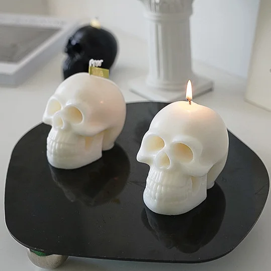

Skull Scented Candle Handmade Aromatherapy Candle Soy Wax Air Freshener Shooting Props Halloween Decoration