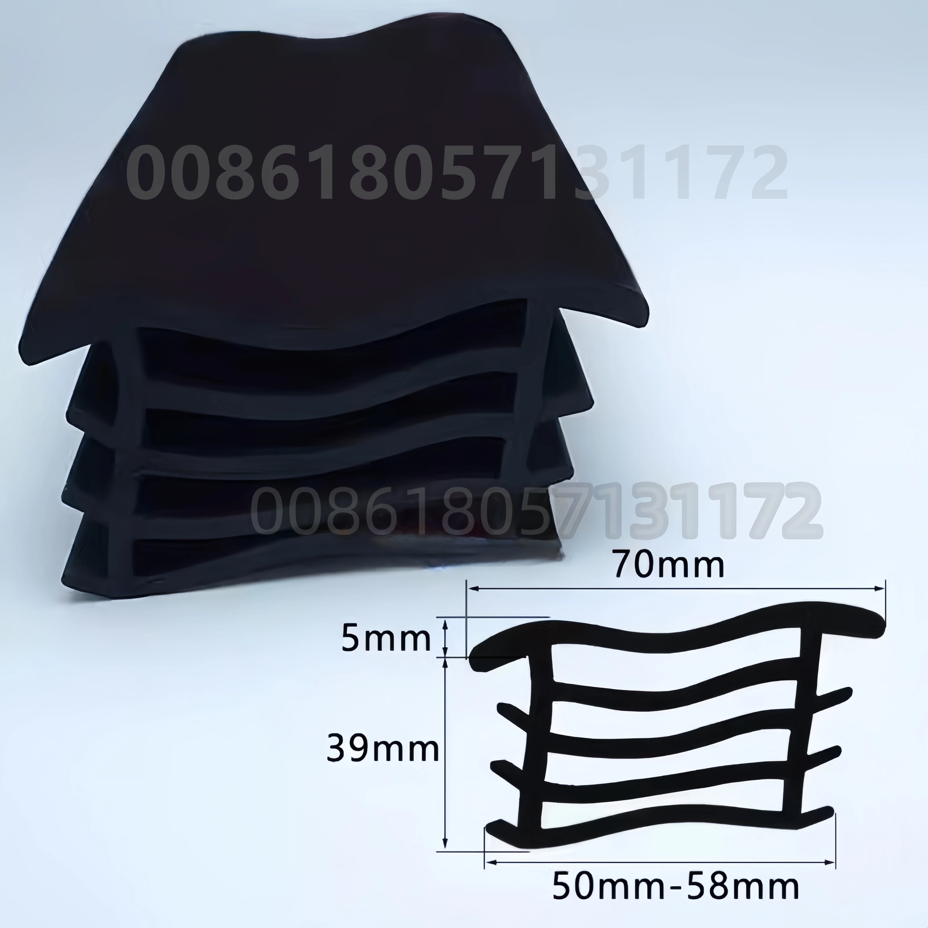 70x44mm