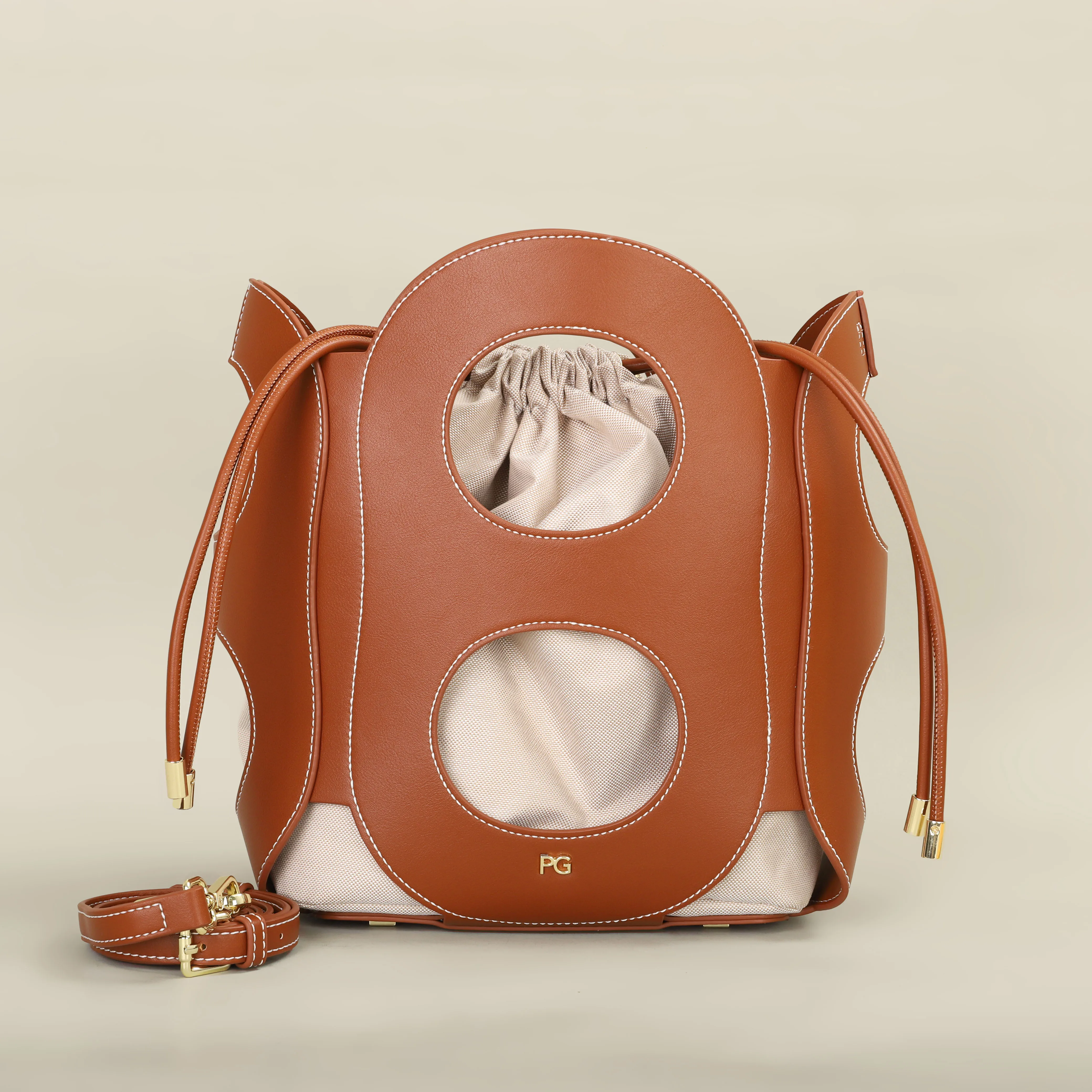 Fashionable lightweight hollow design shoulder bag