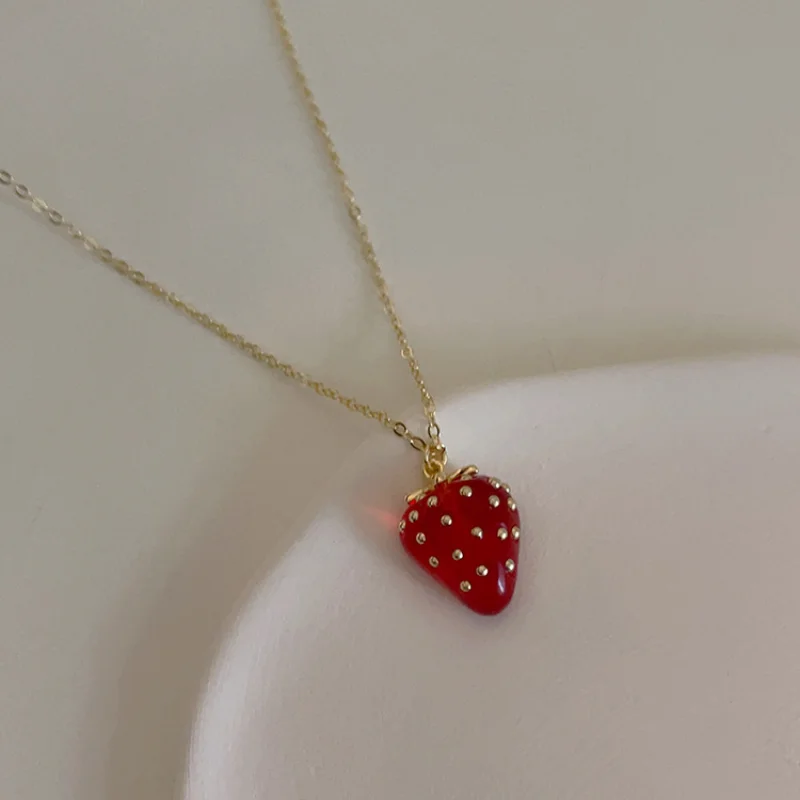 Minar Charms Clear Resin Strawberry Pendant Necklaces Golden O chain
