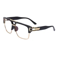 Chic Retro Square Frame Sunglasses with Transparent Design (Black)