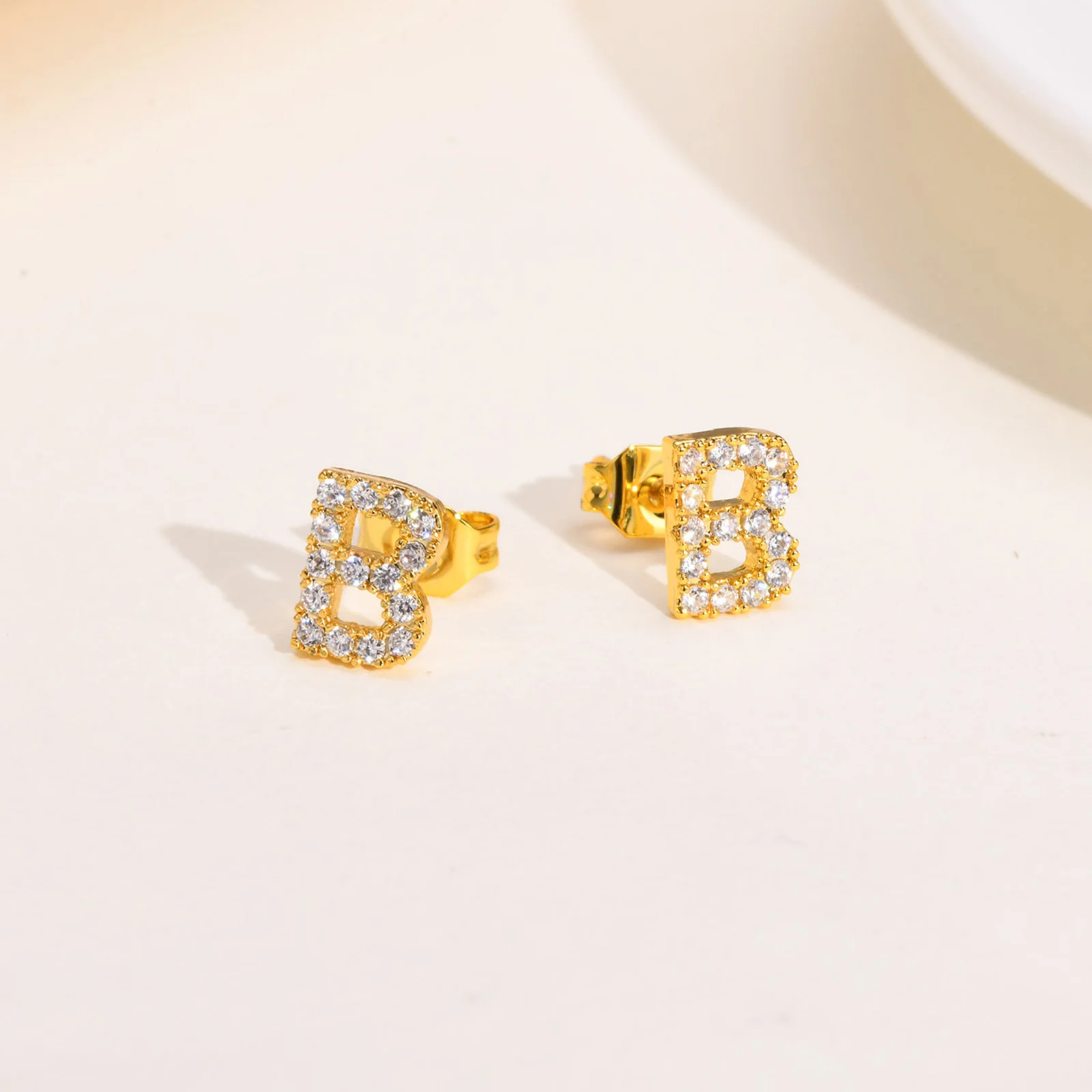 PAVOI Orecchini A Borchia Iniziale In Argento 925 Con Zirconia Cubica – Gioiello A Lettera Simulata Diamante, Ideale Per Ragazze - 3