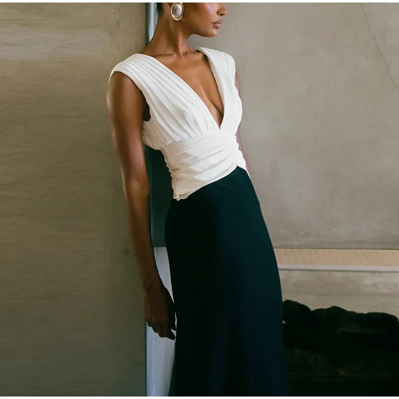 Elegant Deep V-neck Patchwork Long Dress Women Vintage Pleated Sleeveless Slim Fit Dresses Female Spring Chic Street Office