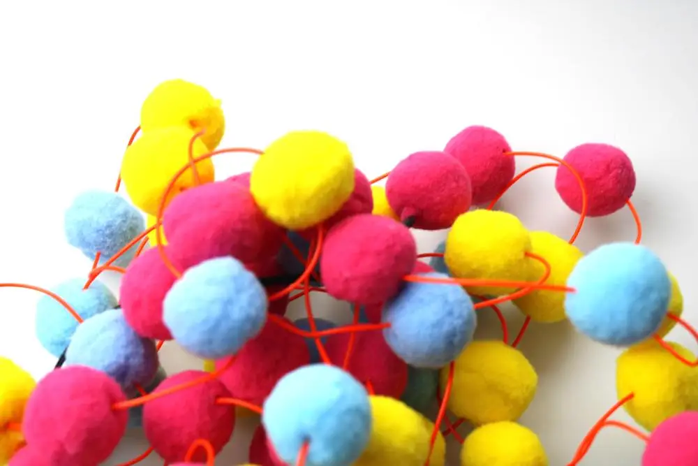 High quality beautiful multi-color polyester pom pom balls with Luminous cord