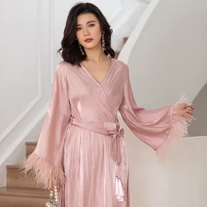 Original Streamer Design Sense Ostrich Feather Morning Robe, Women's New Resort Style Waist Tie Slim Long Bridal Morning Robe