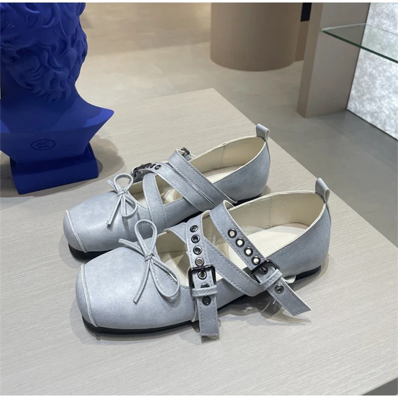 Women's Retro Butterfly Strap Buckle Design Ballet Shoes Korean Sweet Cute Shoes Ladies Leather Square Toe Flat Shoes Spring New 5