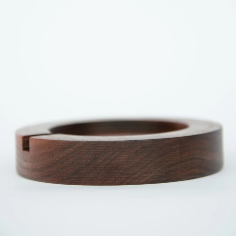 Suzhi Walnut Base Suitable for iPhone 13, Wireless Charger, Solid Wood Stand, Desktop 4