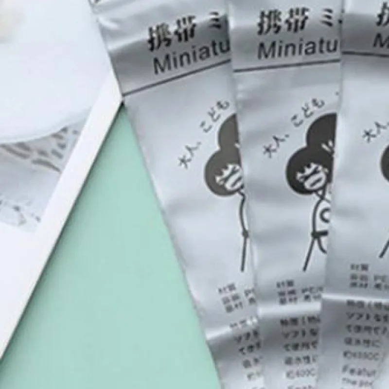 4개 캠핑용 소변 주머니 일회용 비상 화장실 휴대용 600ML 남성 여성 어린이 환자용