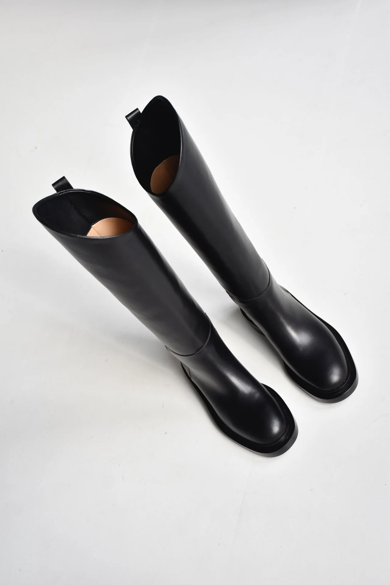 

High quality slimming irregular knee-high boots 23