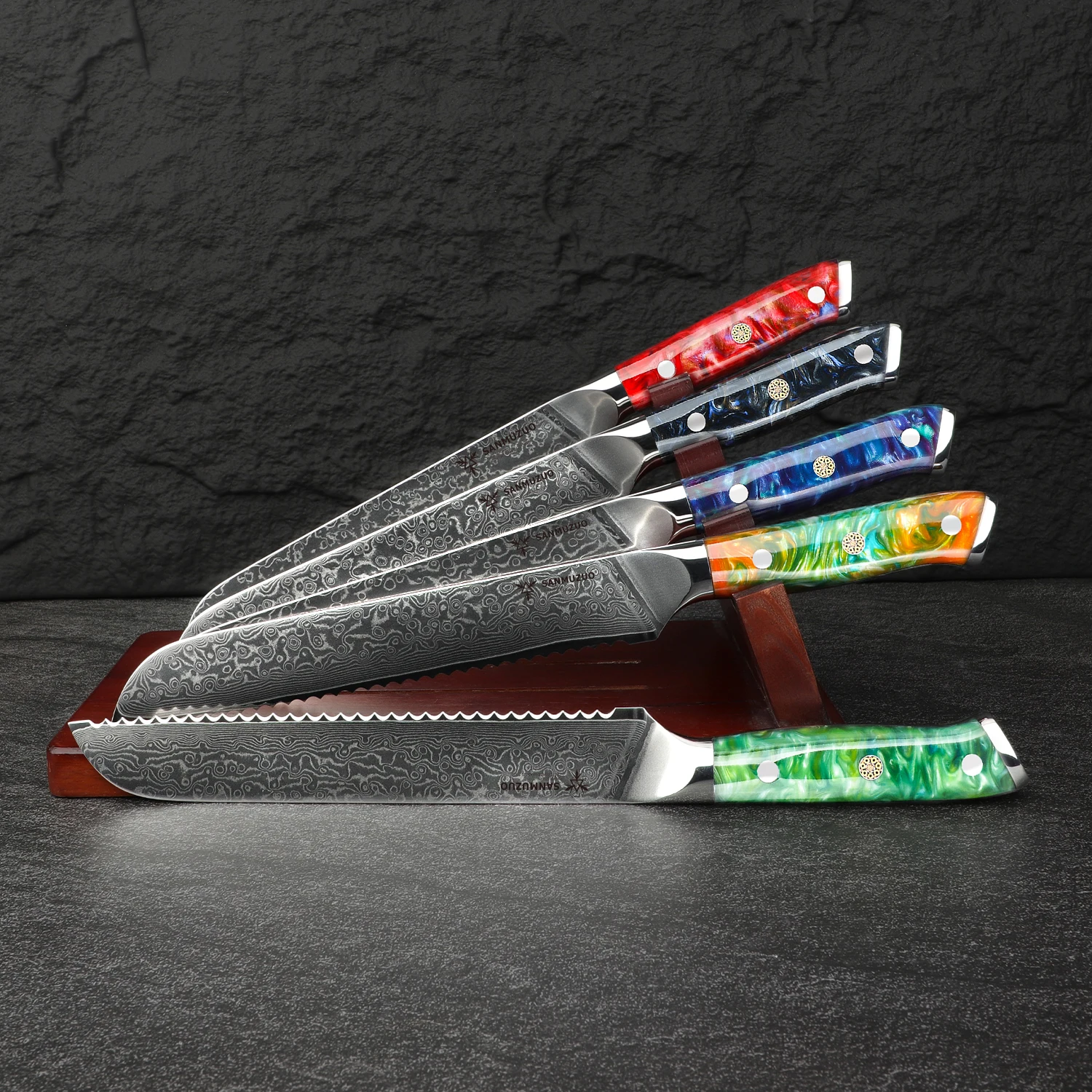 Damascus Steel Serrated Bread Knife 5
