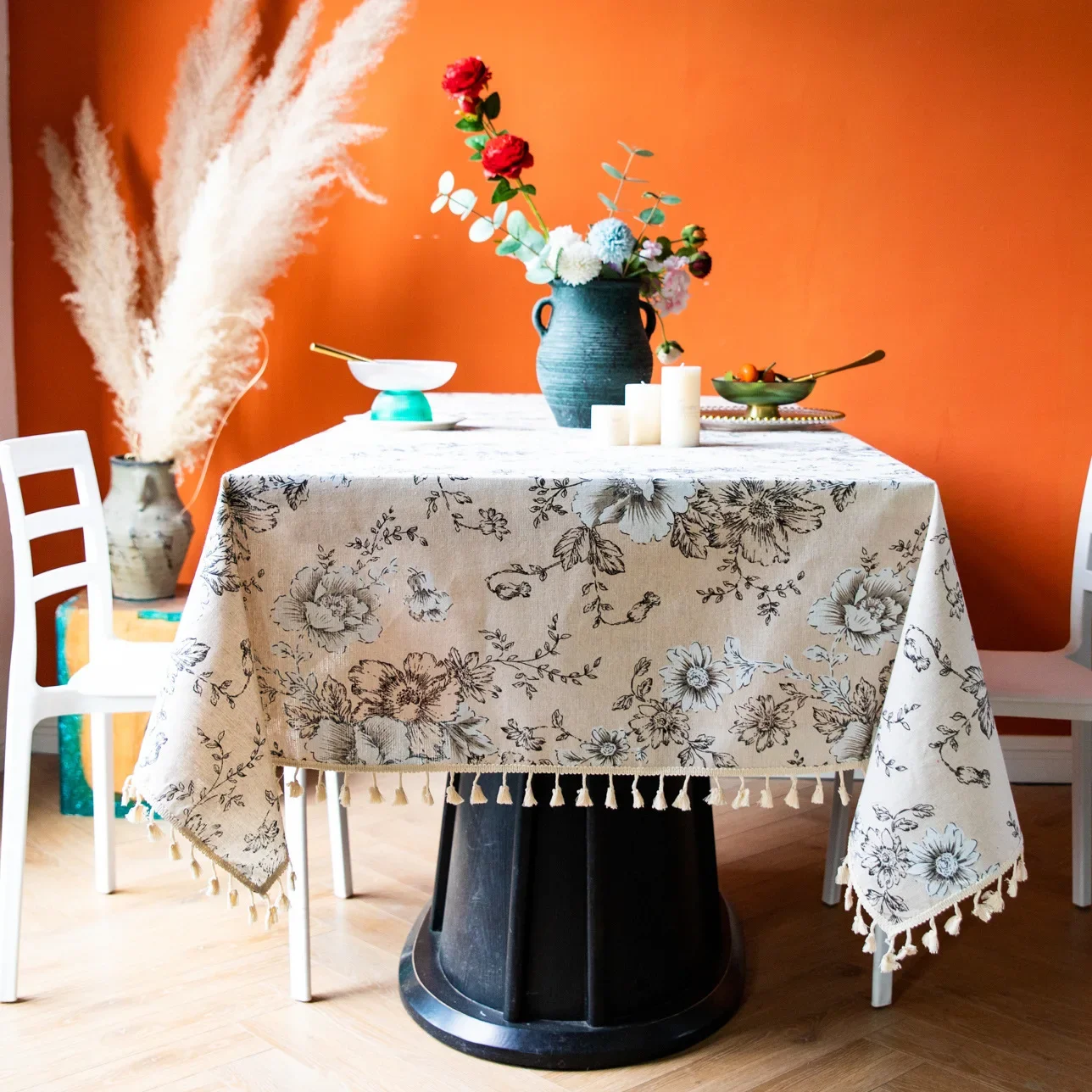 Table cloth E