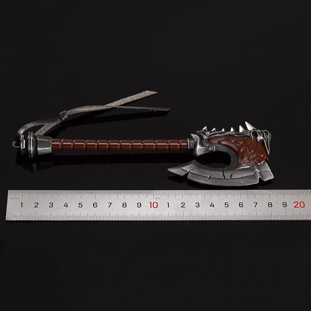 New 19cm World of Warcraft Weapon Gorehowl Axe Garrosh Hellscream Game Peripheral Metal Sword Model Samurai weapon Crafts Toys 3