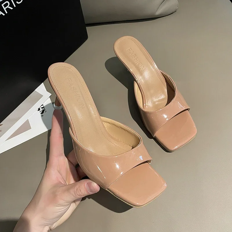 

Lacquer leather square toe high heeled slippers, women's slim heels, 2024 new summer versatile sexy sandals