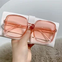 Lunettes de soleil carrées surdimensionnées pour femmes, Vintage, grande monture, Protection UV, nuances classiques pour dames, UV400 4