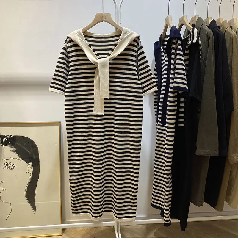 

Платье женское средней длины в полоску, прямое Свободное платье с коротким рукавом, с капюшоном, в французском стиле, лето