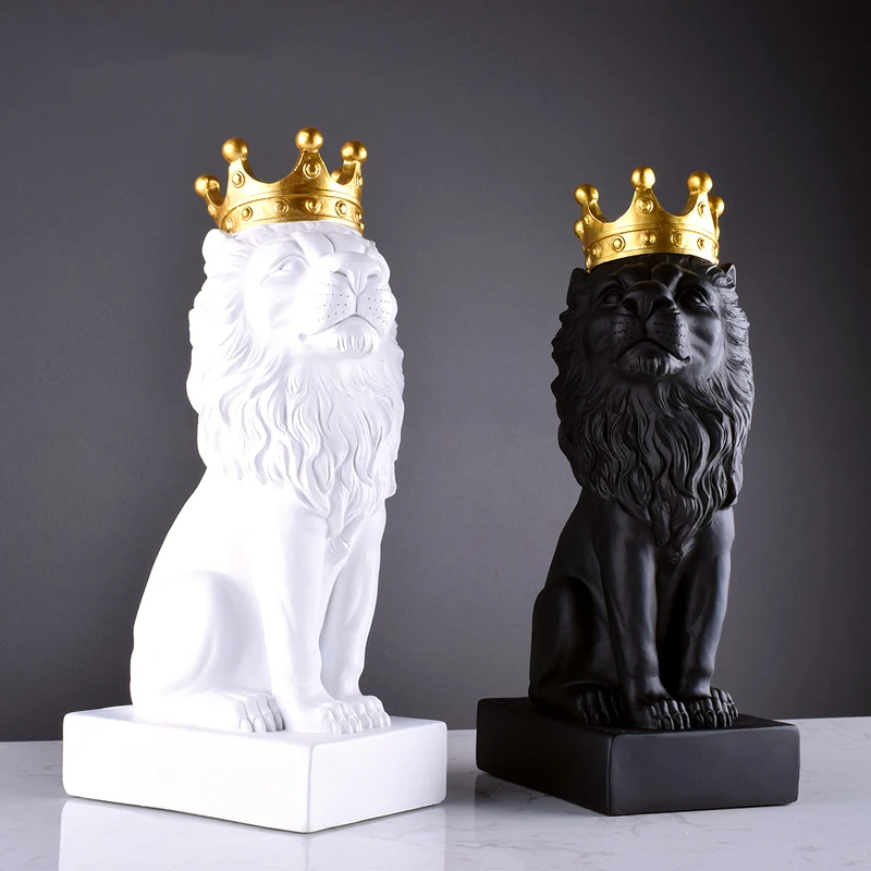 

European Resin Crown Lion Statues Ornaments Home Furnishing Room Accessories Decoration Office Desktop Desk Figurines Crafts Art