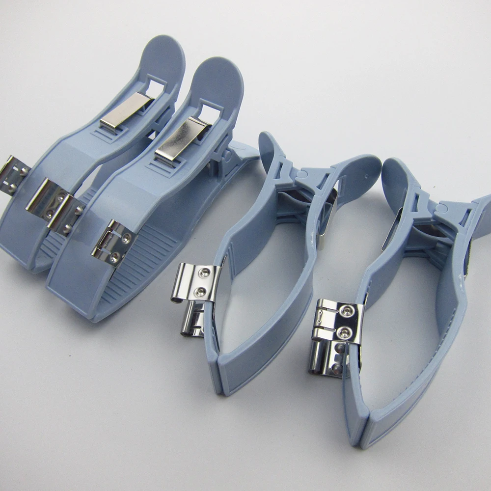 

Universal ECG Limb Clamp Multi-use EKG Clip Reusable Electrode Clip with Adult Size 3.0 Din/4.0 Banana Pin Set of 4 Pcs