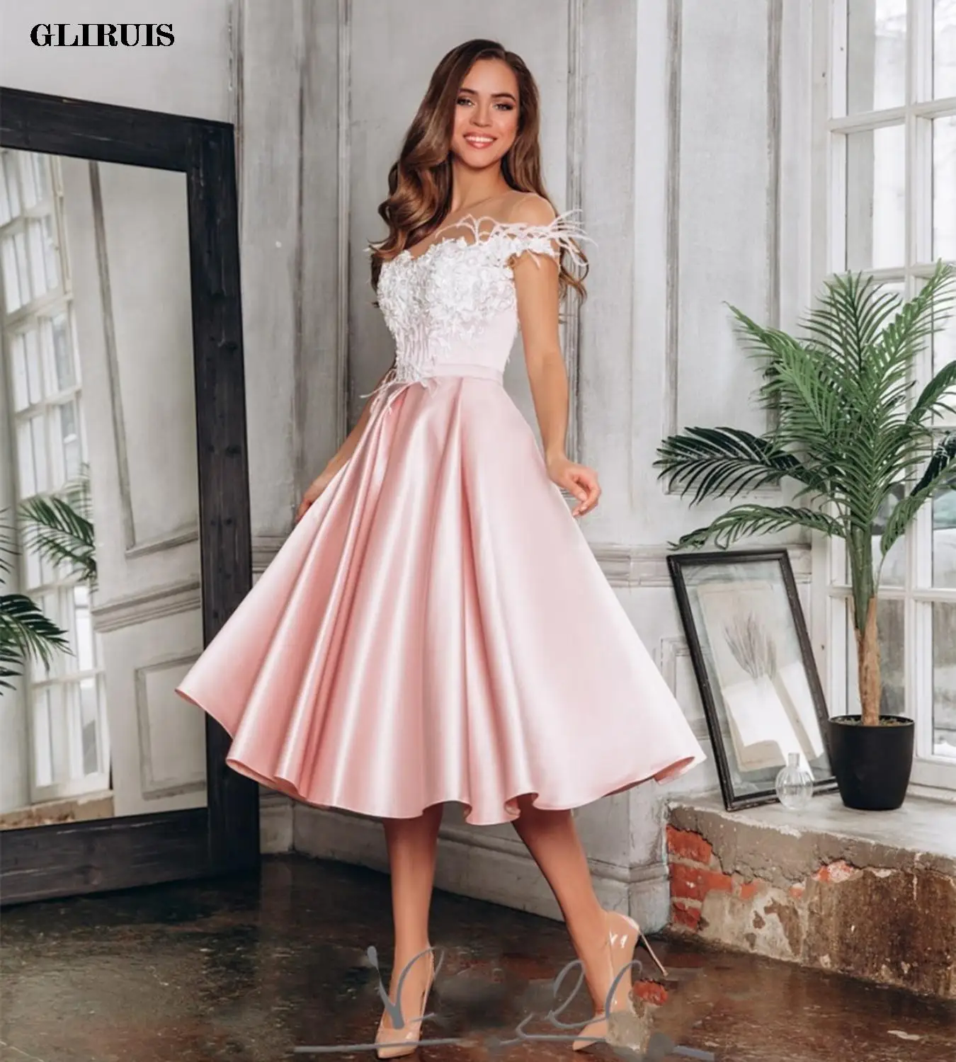 

Short Lace Appliques Pink Evening Dresses Party Gown 2022 Off Shoulder Satin Ball Gowns Girl Prom Dress Ankle Length Feathers