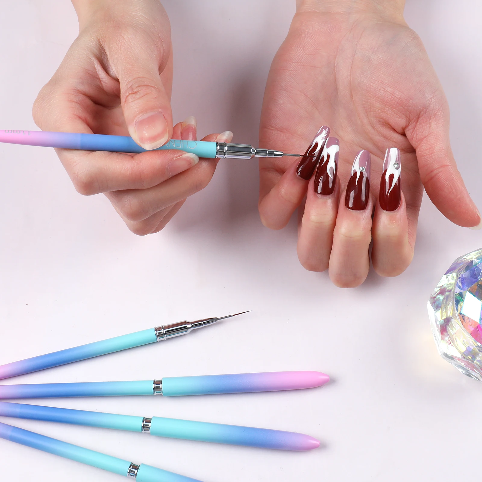 Nail Art Liner Brushes, 5Pcs Painting Nail Art Brush Set Nail Dotting Drawing Tool for Long Lines, Thin Details, Fine Drawing 5