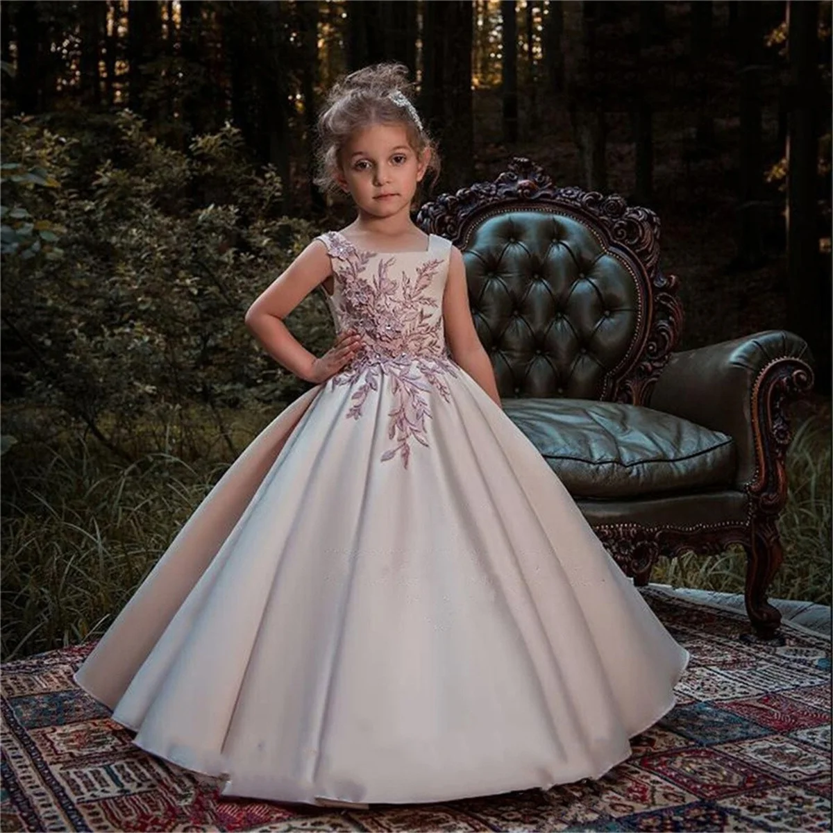 

Flower Girl Dress Pink Satin Lace Decal Wedding Elegant Litter Flower Child's First Eucharist Birthday Party Girl Gift