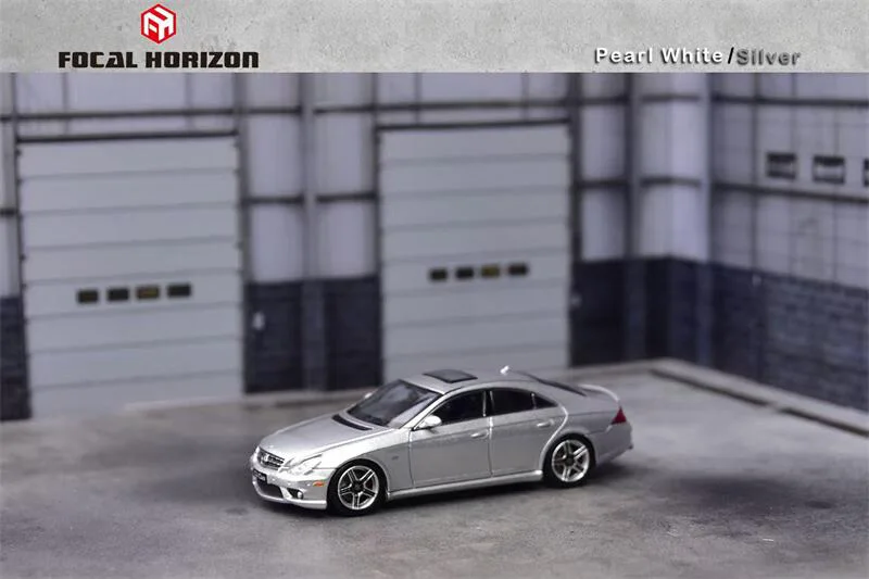 **Pre-Order** Focal Horizon FH 1:64 CLS 63 Mk1 C219 Limited999 Diecast Model Car 4