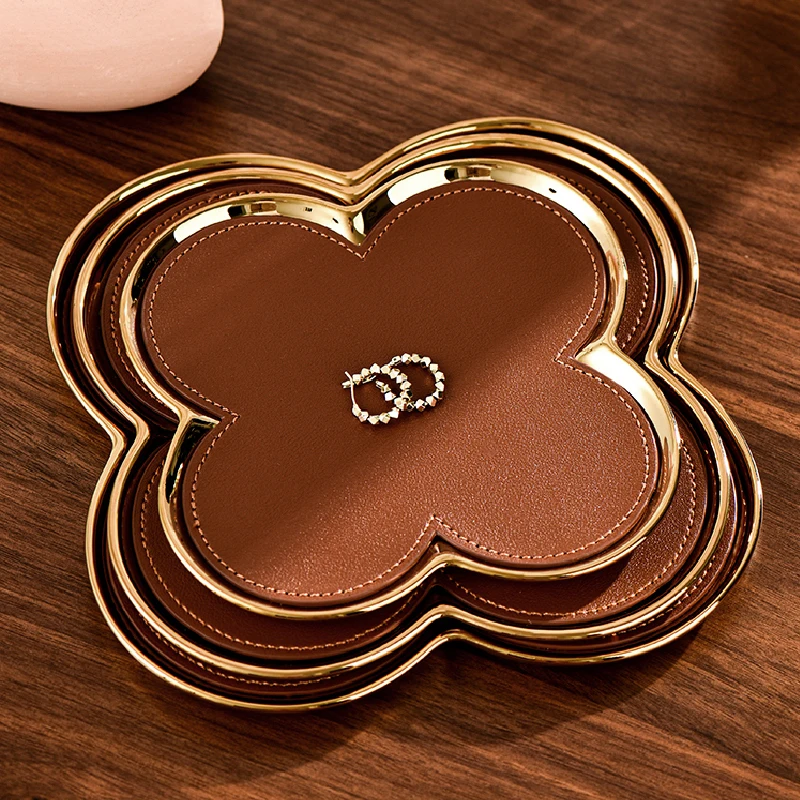 Flower-shaped Ceramic Leather Storage Plate Luxury Porch Key Decorative Plate Ornaments Electroplating Gold Edge Irregular storage tray jewelry storage tray sofa tray table