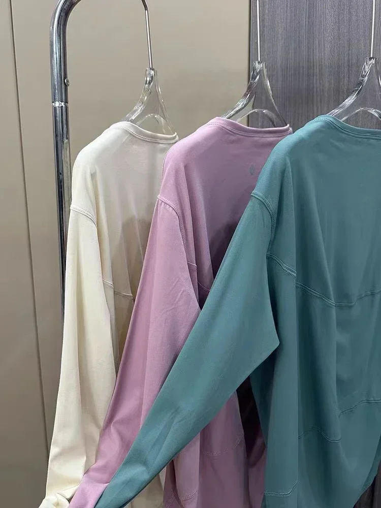 Рисунок 5 - Футболка женская с длинным рукавом