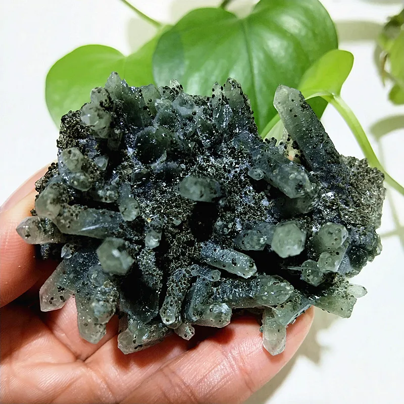 Natural Stones Epidote Crystal Cluster Tower Symbiosis Specimen Feng Shui Crystal Witchcraft Energy curative Room Decoration 5