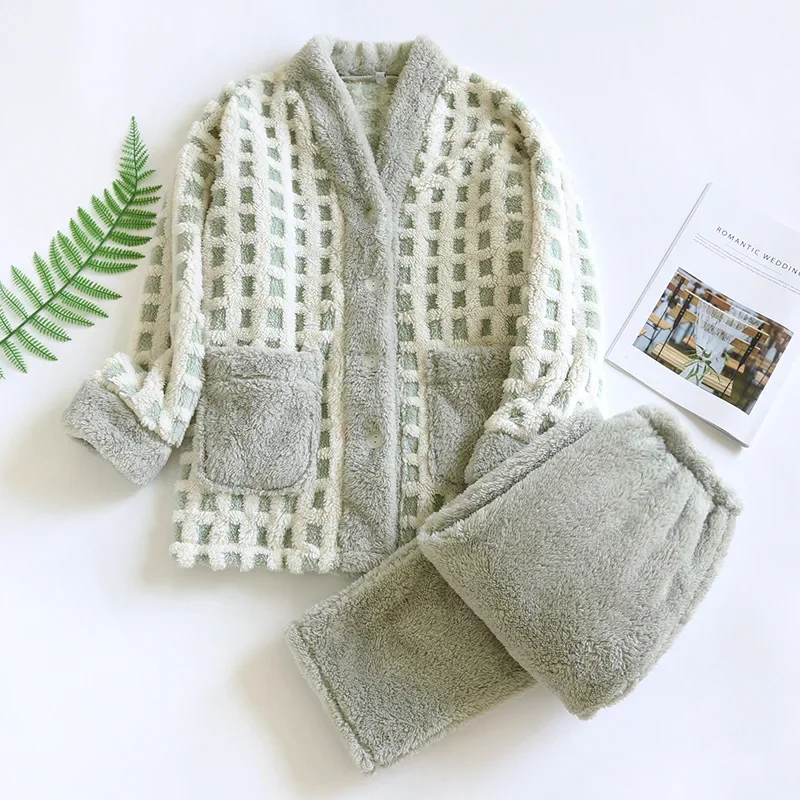 

Коралловый бархат женская осенняя и зимняя модель бархатная утепленная простая Пижама теплая одежда