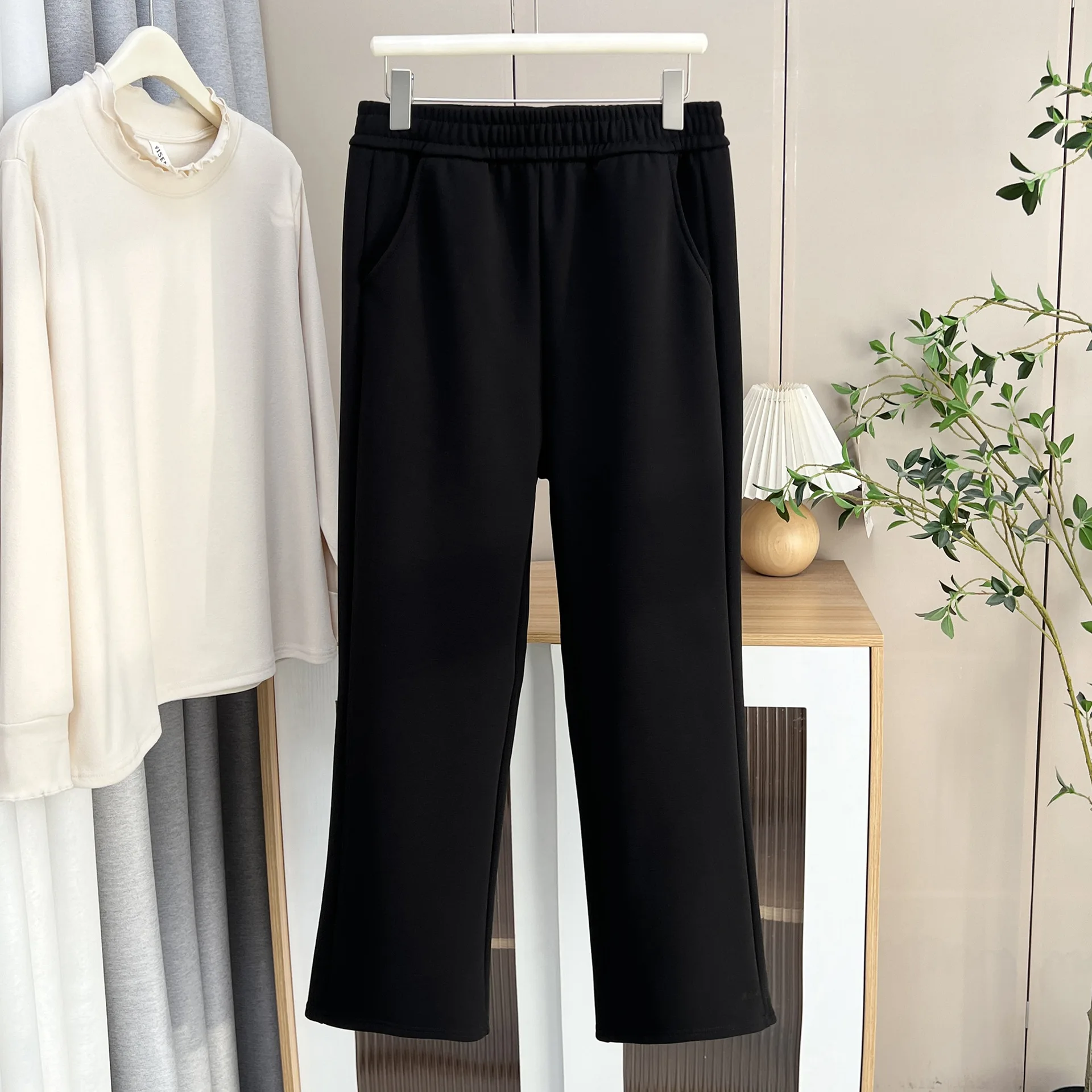 XXXXL Fashion Plus Size Women's Straight Leg Pants 2025 Autumn/Winter New Basic Commuting Fleece Warm Casual Trousers 5139