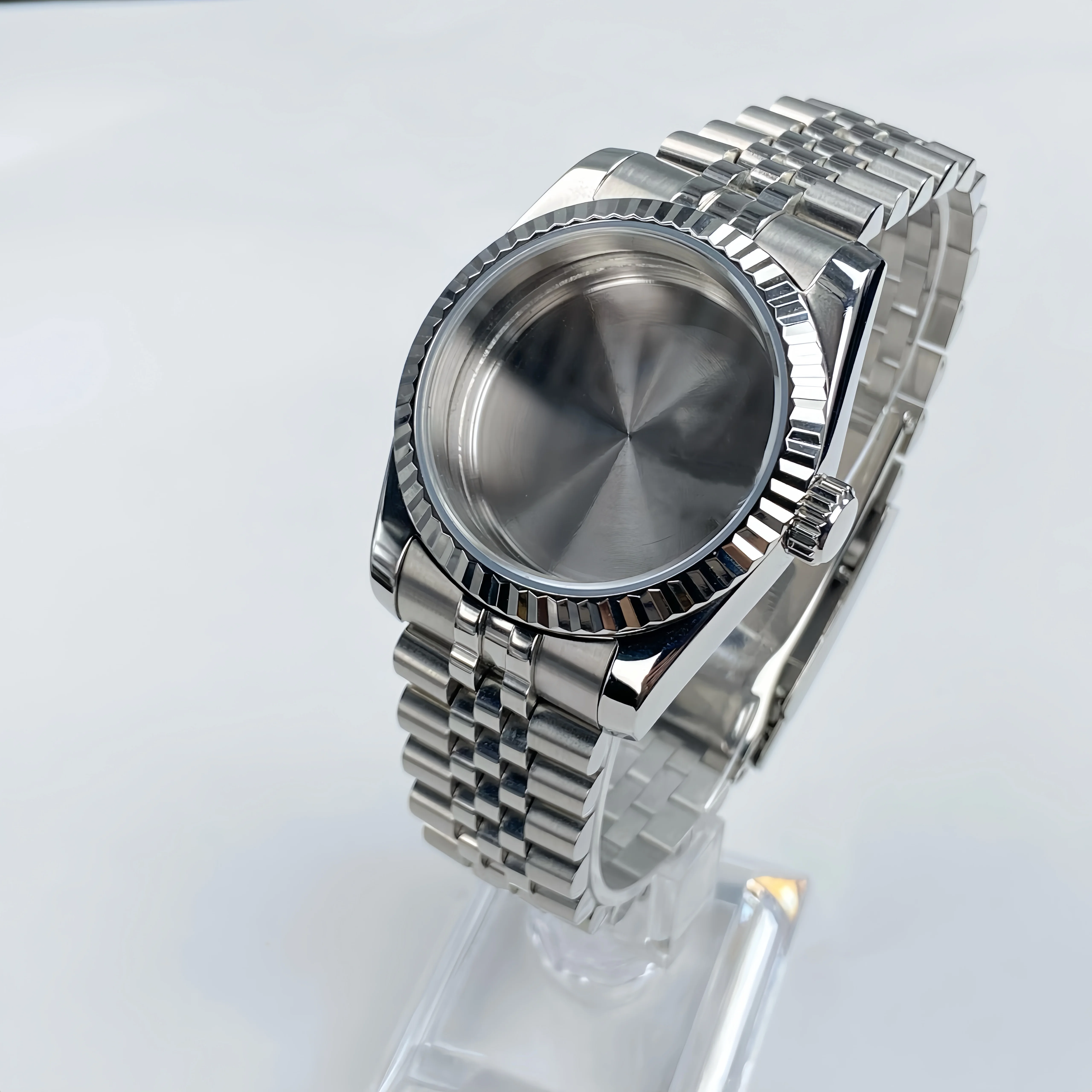 Fluted Bezel Sapphire Glass Stainless Steel Watch Case