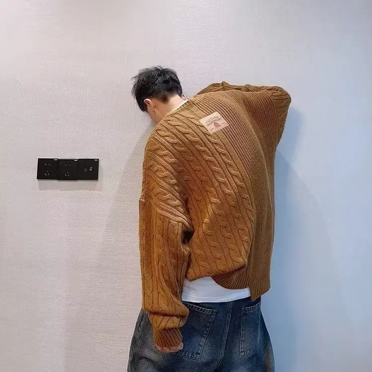 Рисунок 6 - Мужской свитер с круглым вырезом