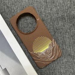 Ultra - Thin Carbon Fiber Pattern Protective Phone Case - Skin Feel Hard PC Cover for Magic 6 Ultimate (Gold)