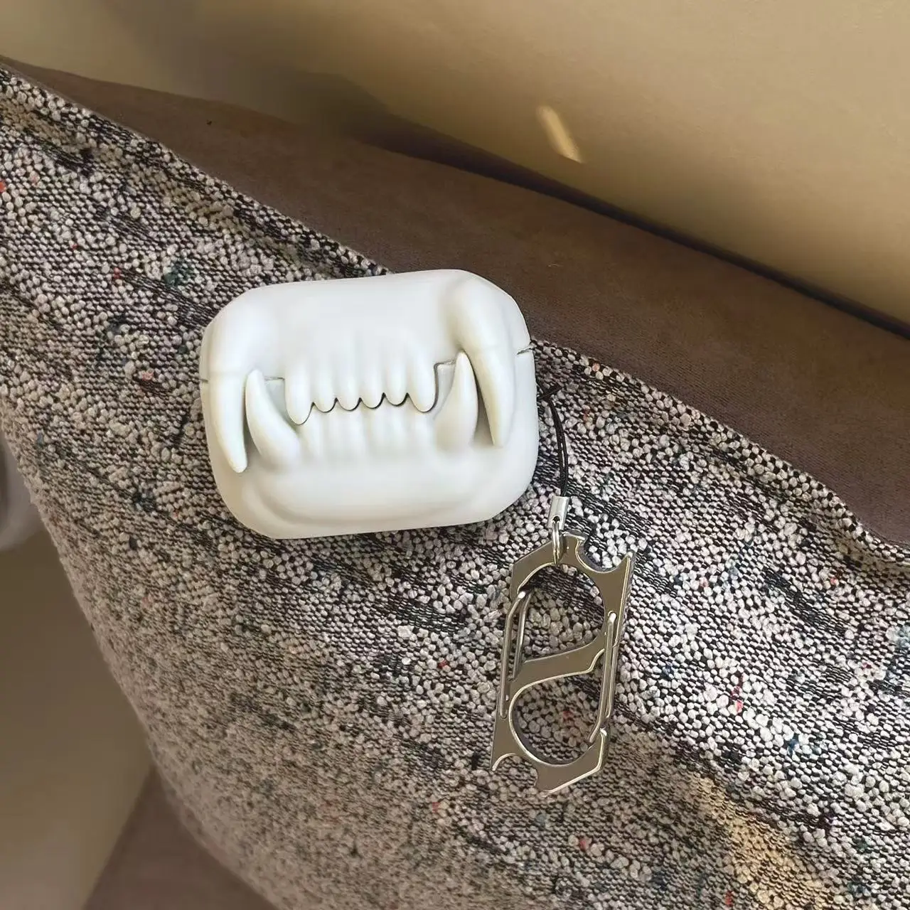 3D Tiger Tooth Cartoon Earphone Case with Pendant and Cool Cover