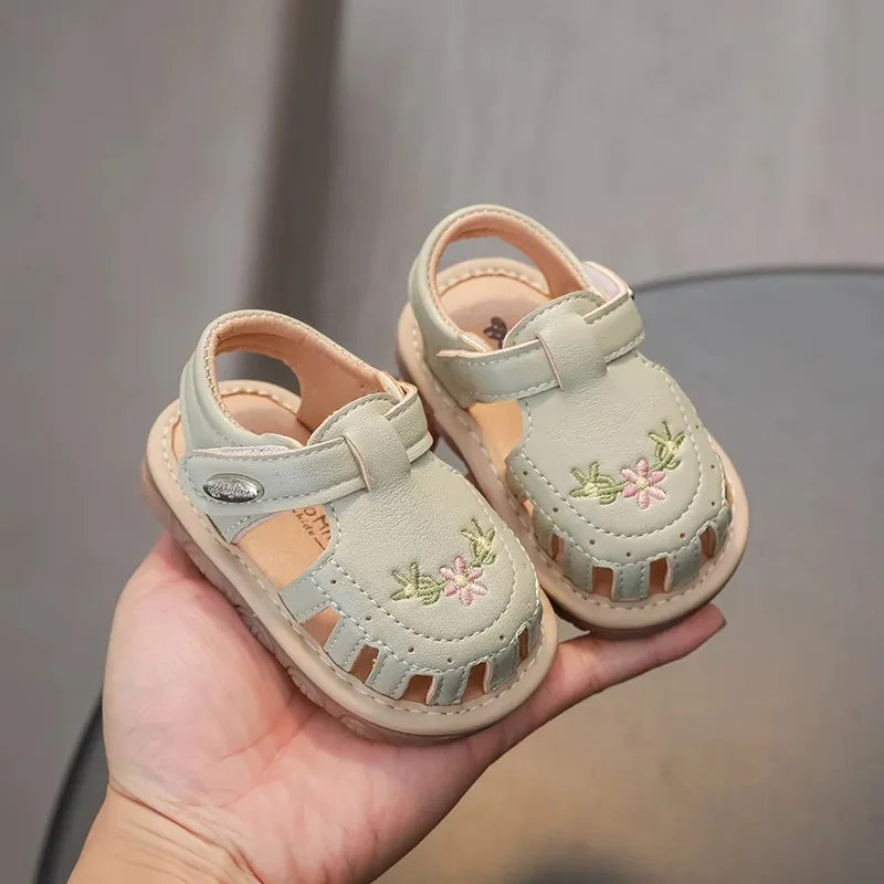 Summer Girls Sandals Cute Flower Embroidered Anti-slip Soft Sole Shoes for 0-1 Year Old Baby First Walkers Kid Outdoor Shoes