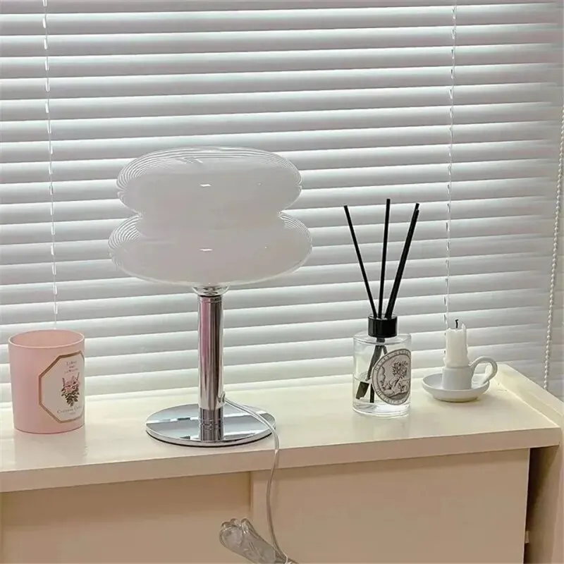 Modern Bauhaus Medieval Lamp Macaron Glass Lamp Three-tone Light Living Room Atmosphere Lamp Medieval Mushroom Bedside Nightligh 3