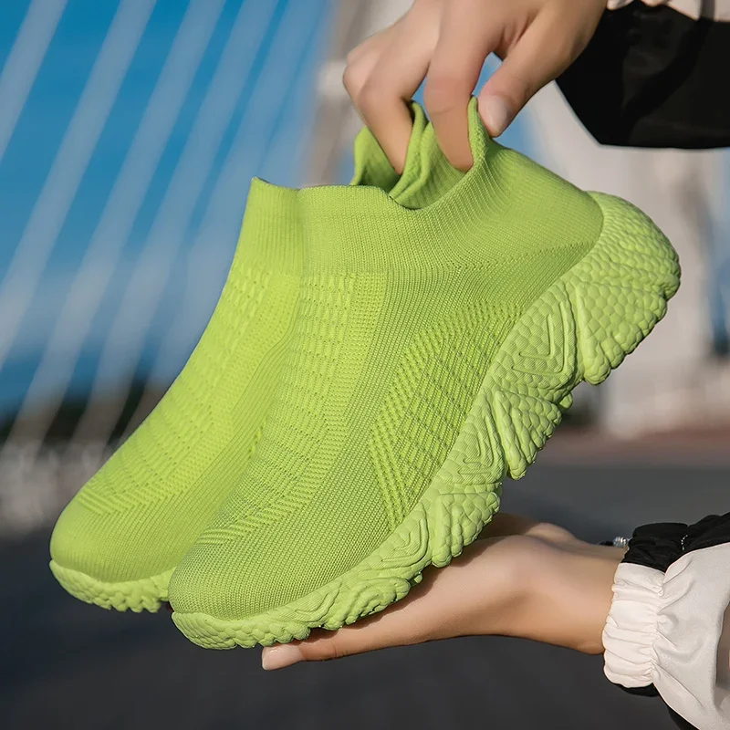 

Men Casual Shoes Lightweight Sneakers for Woman Comfortable Breathable Mesh Outdoor Walking Unisex High Quality Sports Shoes