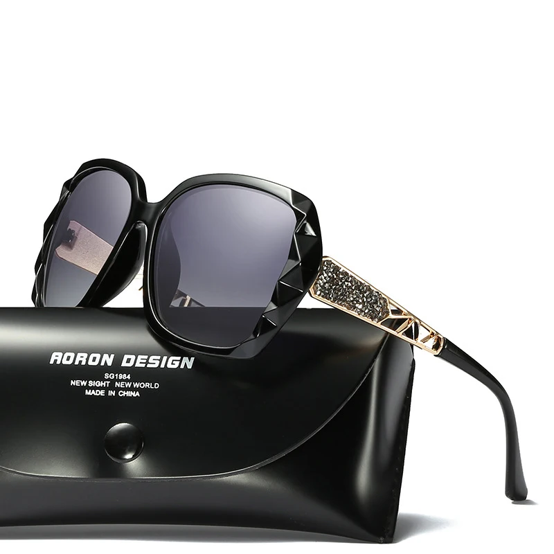 

New Polarized Sunglasses Women Color Film Lens Pearl bicycle glass for man googles lunette soleil luxe homme fishing