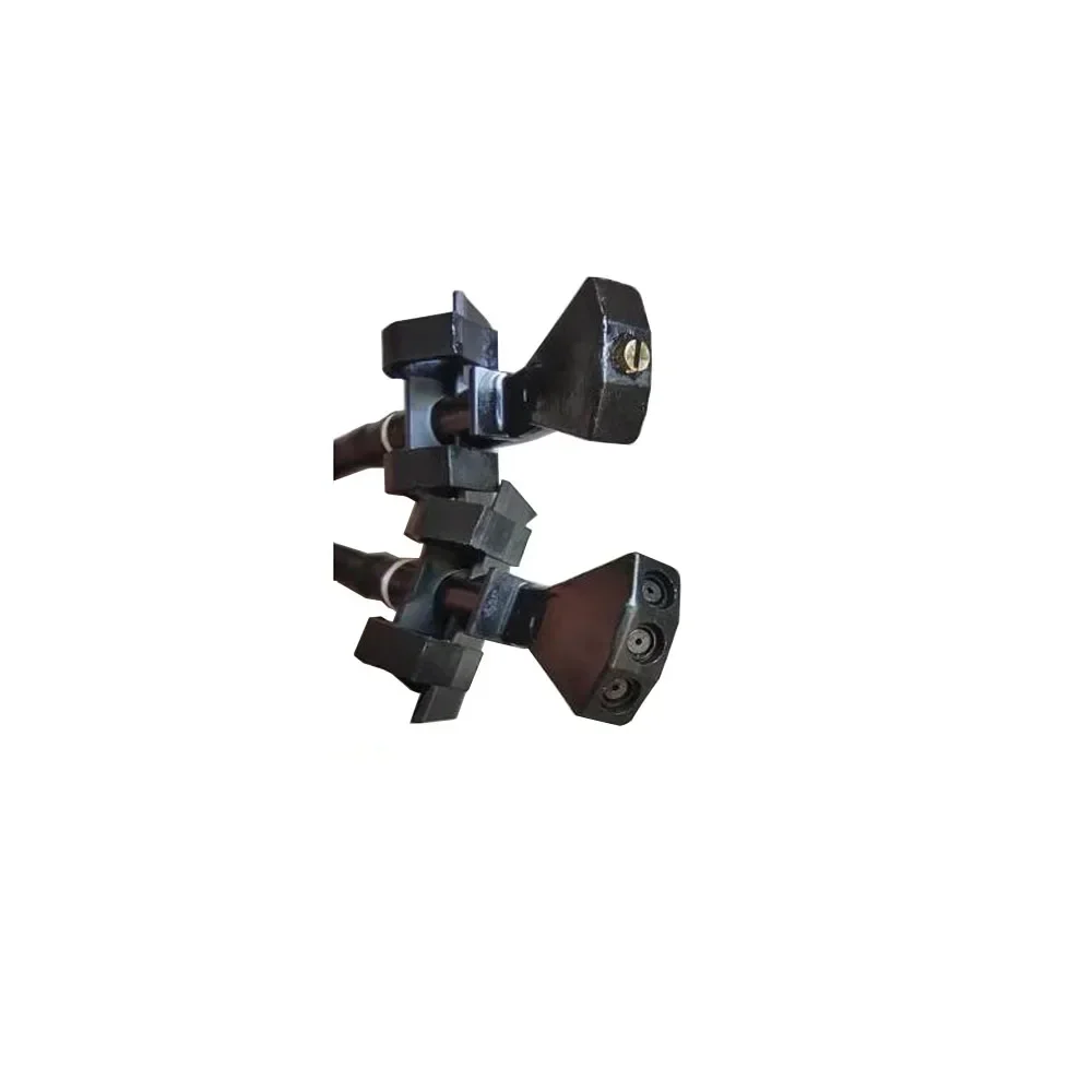 Windshield Wiper Spray Nozzle 2 PIECES for Outlander 2013-GF GG Eclipse Cross GK 8265A596