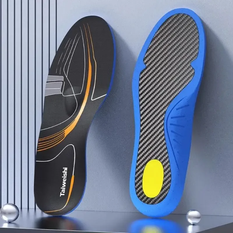 Carbon Fiber Shock-Absorbing Sports Insoles