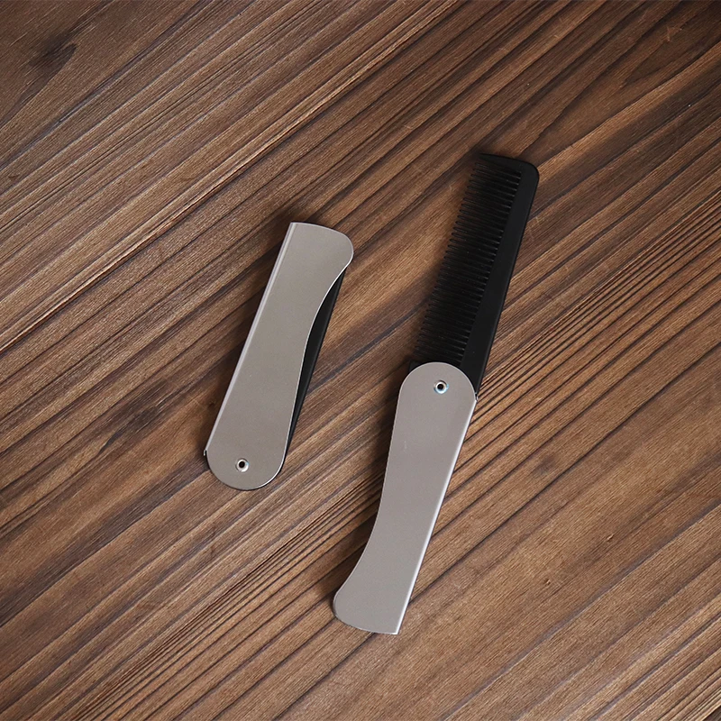 

1 Pcs Stainless Steel Handle Beard Comb Black Foldable Hair Comb Brush Tool Men Facial Mustache Combing Comb