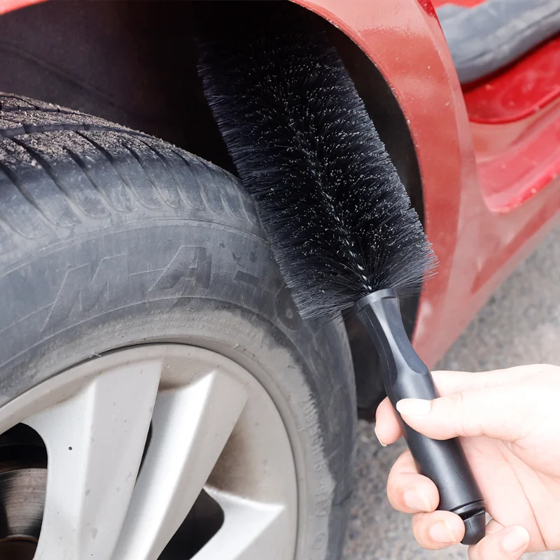 Рисунок 5 - Щетка для чистки автомобильных шин