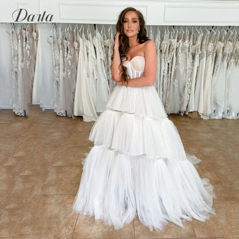 

2023 Morden Low Tiered Tulle A Line Wedding Dress Sweetheart Sleeveless White Bride Gown For Woman Illusion Pleat Robe De Mariée