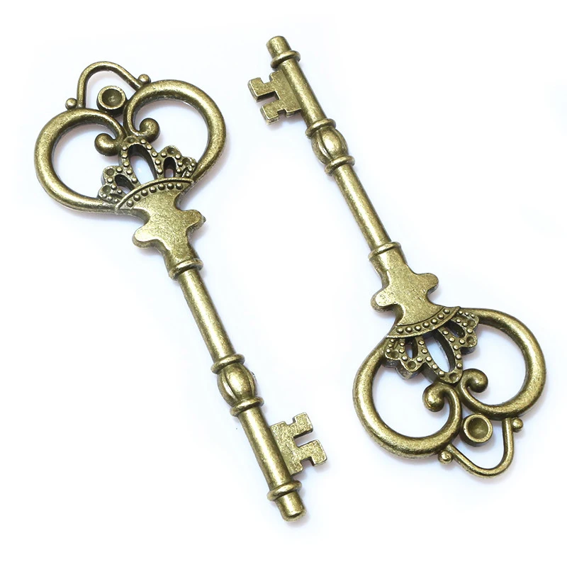 Antieke bronzen vintage sleutelbedels hangers set, 50 STUKS decoratieve