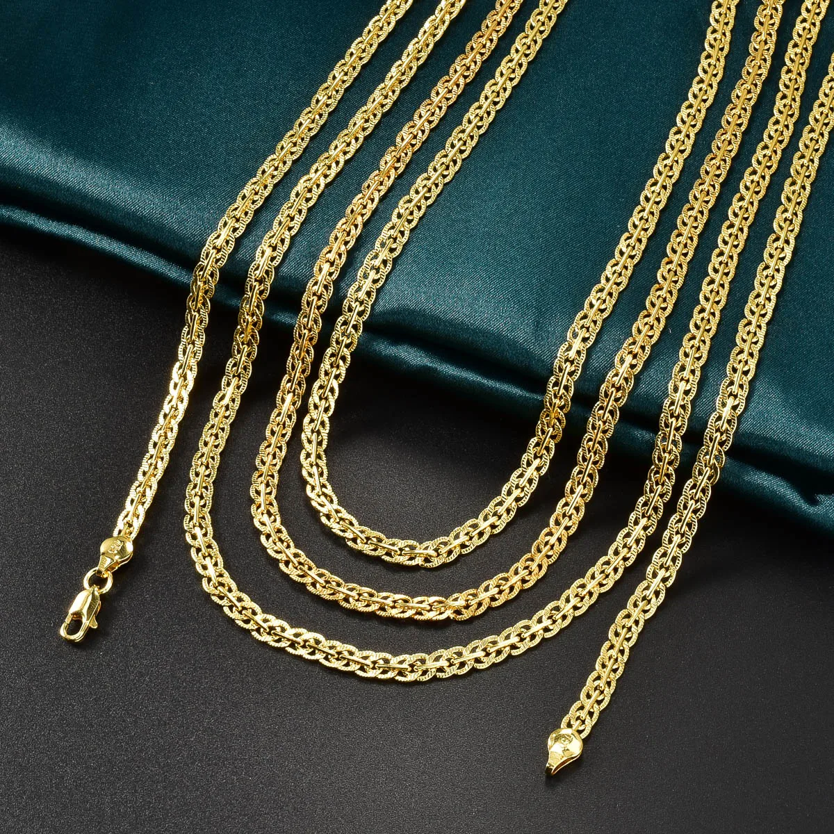 Collana da donna a forma di croce, placcata in oro 18 carati, in