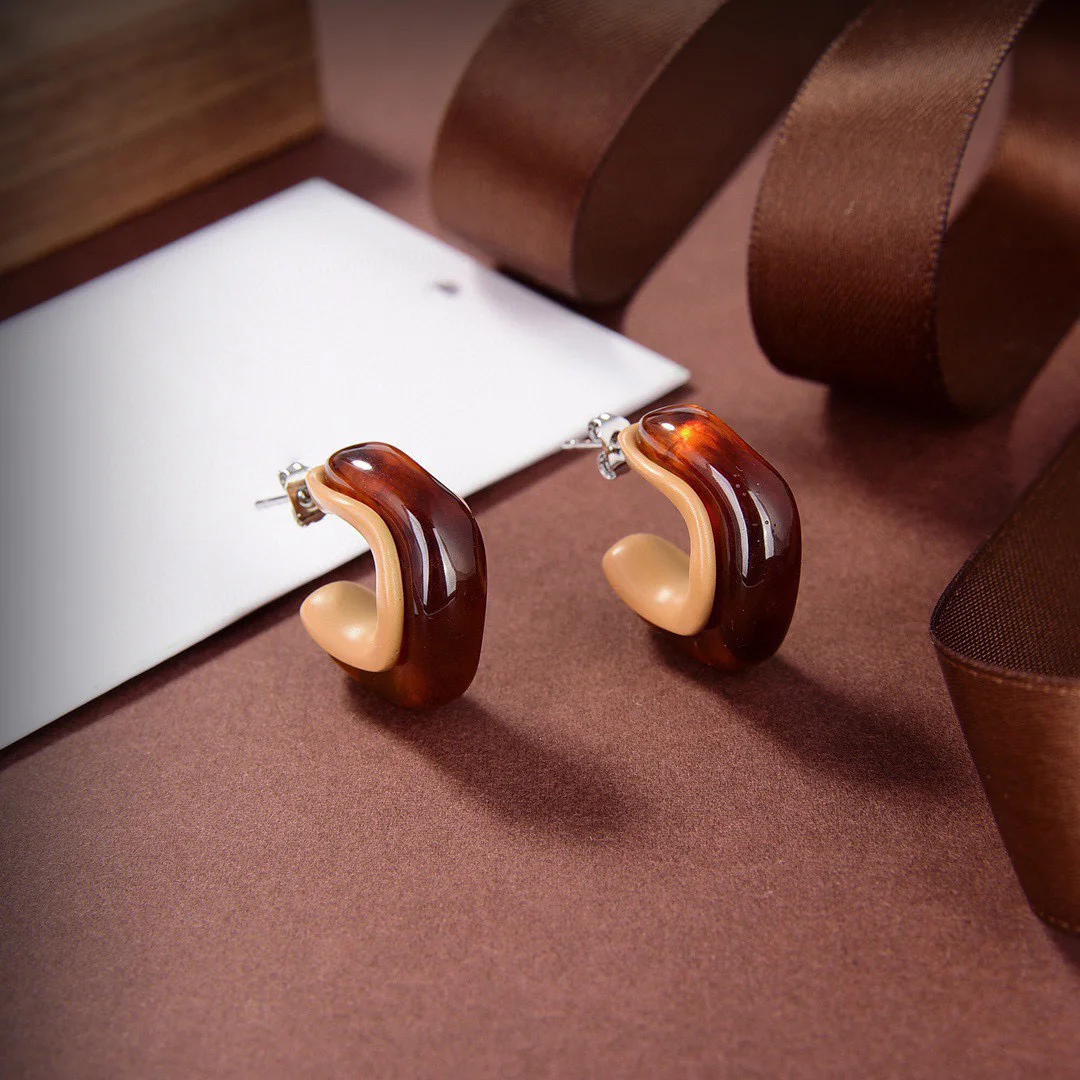 Vintage Amber White Resin Hoop Earrings C Letter Earrings Jewelry For Women