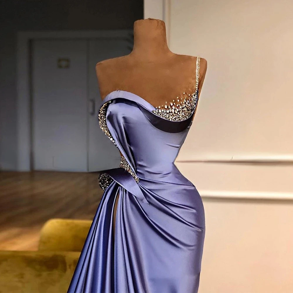 Рисунок 2 - Женское вечернее платье без рукавов