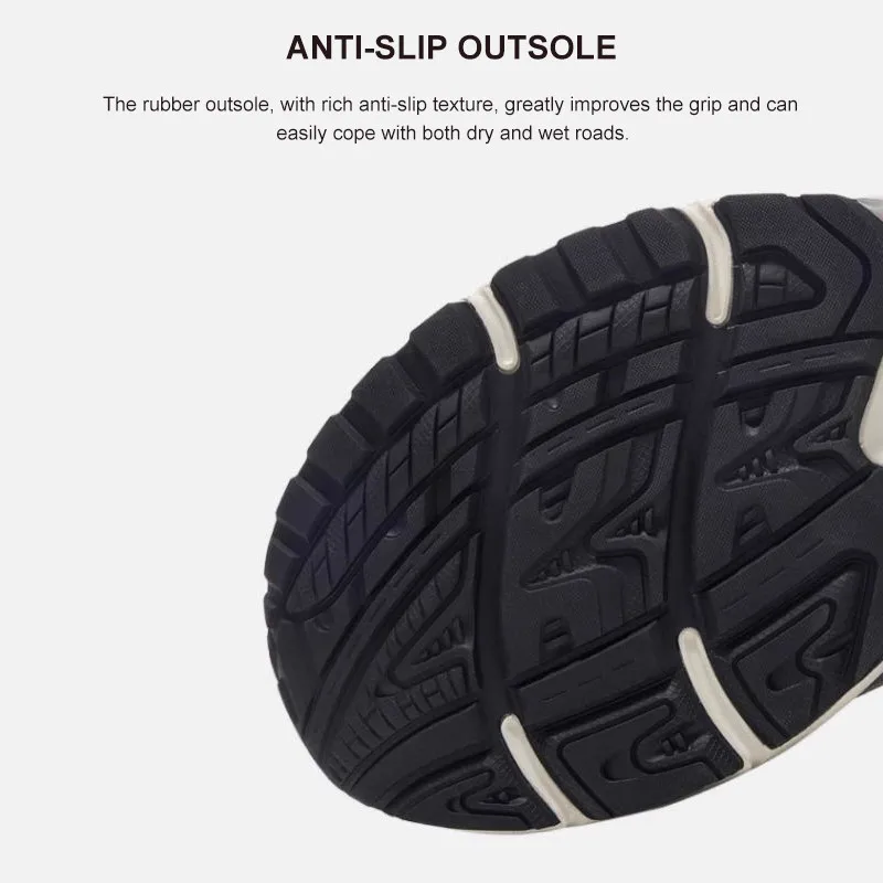 أحذية رياضية للرجال والنساء