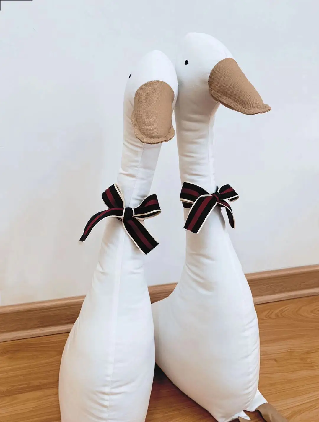 INS Stuffed White Goose Toy For Baby Kid Animal Baby Accompanying Doll Comfort Toys Children Gift Room Decoration Soft Pillow 3